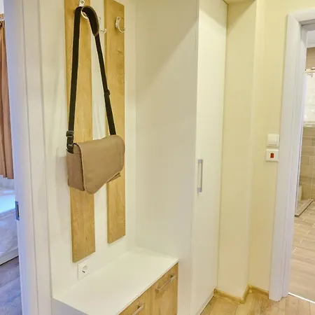 Luxury Nevena - Bogoridi Super Centre Διαμέρισμα *