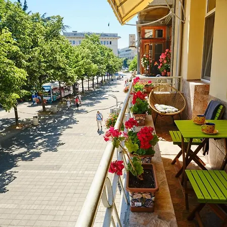 Apartment Luxury Nevena - Bogoridi Super Centre Burgas City